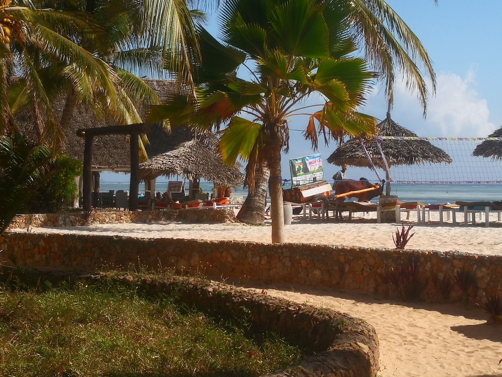Mambo Ocean Resort 31/50