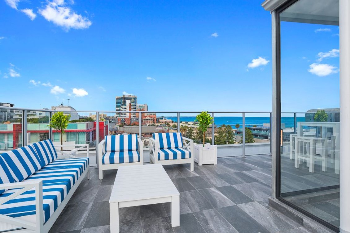 The Hamptons Apartments Corporate Keys 49/57