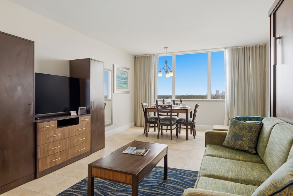Hollywood Beach Tower 47/71