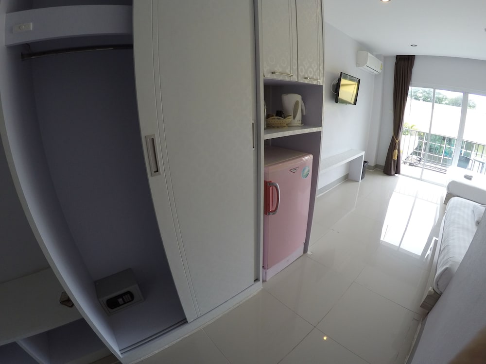 Anantra Pattaya Resort by CPG 10/44