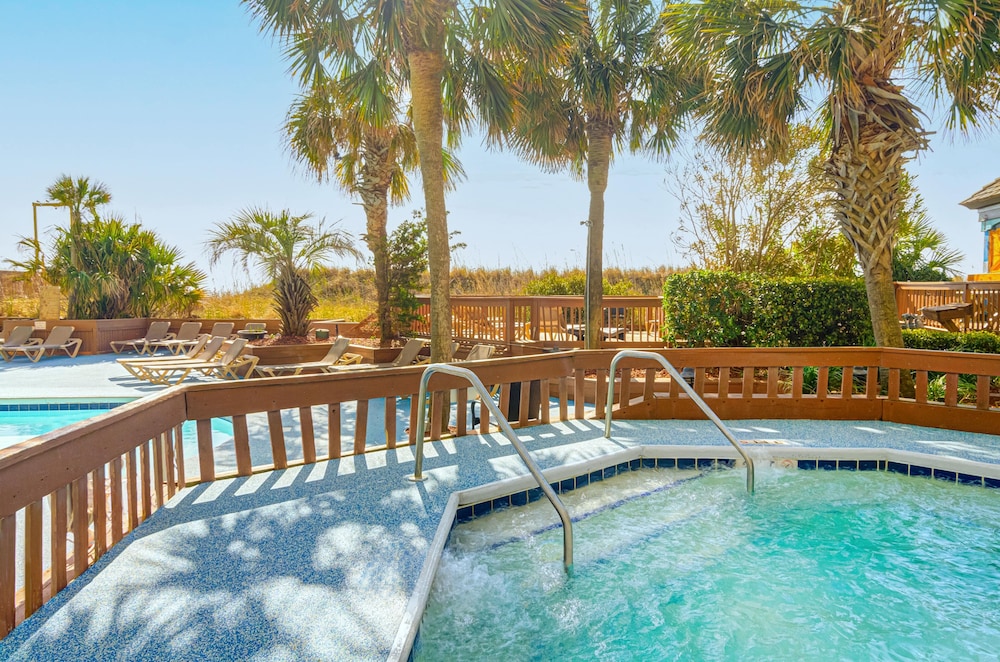 Beach Cove Resort 33/75