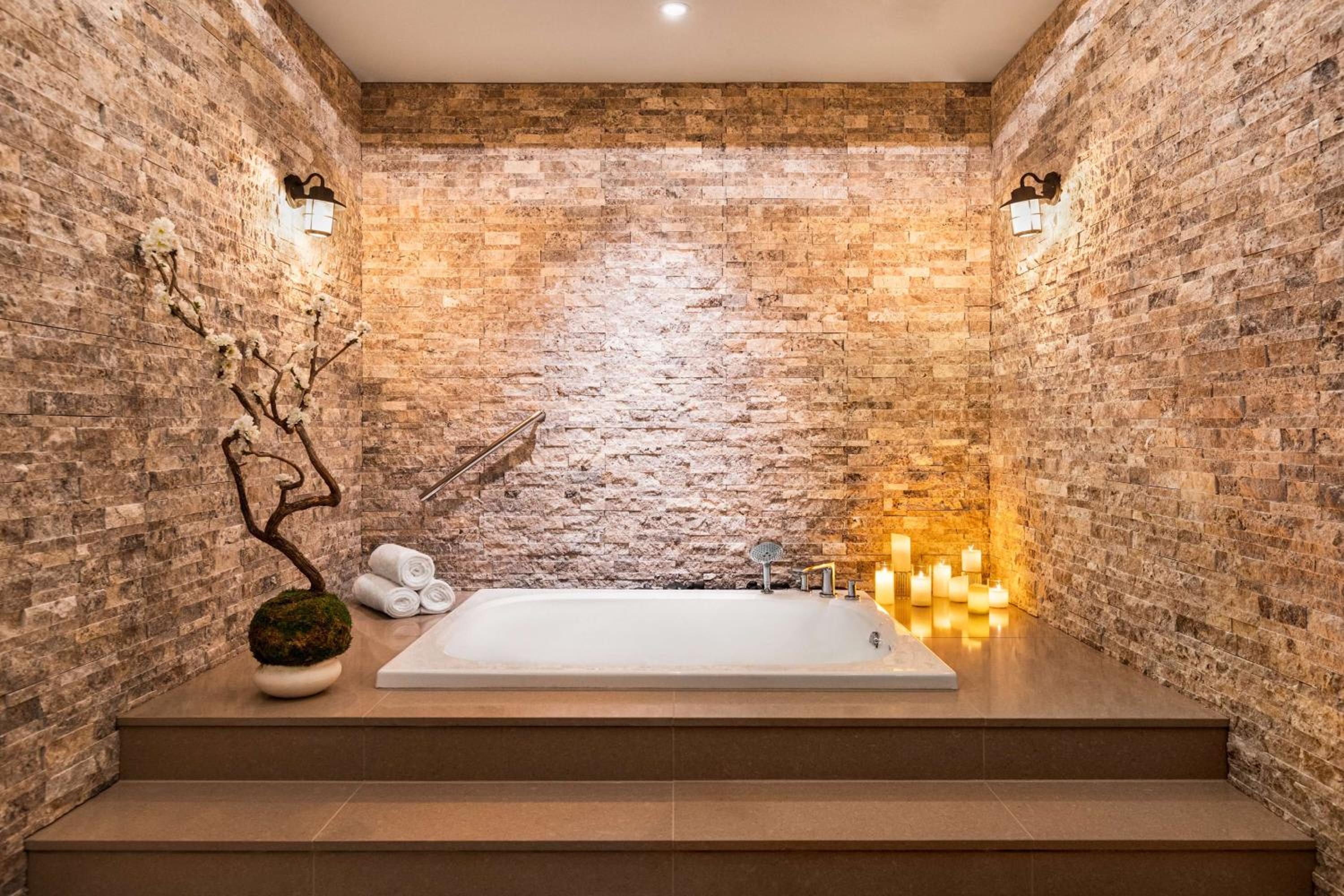 Casitas at the Hoodoo Moab, Curio Collection by Hilton 31/32