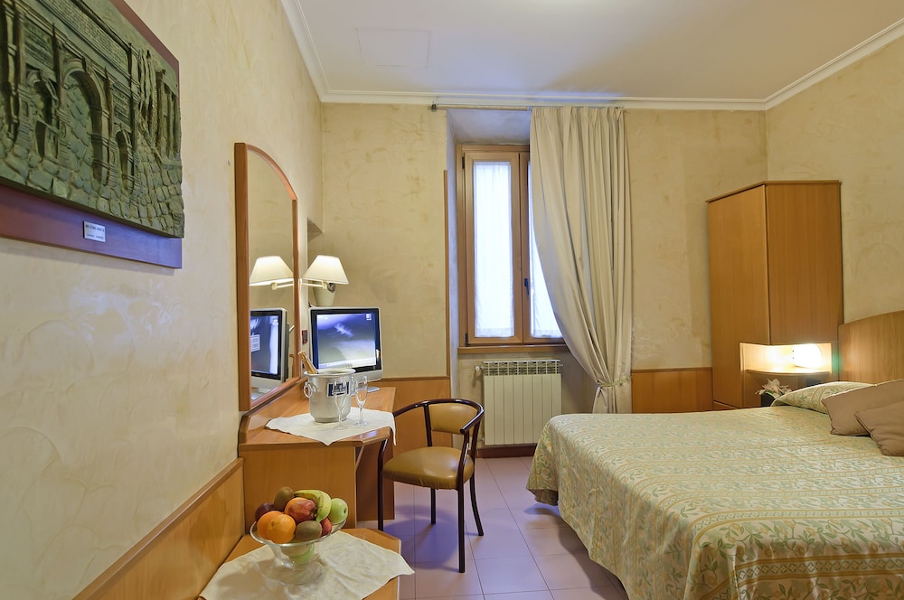 Hotel Museum Formerly Hotel Alimandi Via Tunisi 32/54