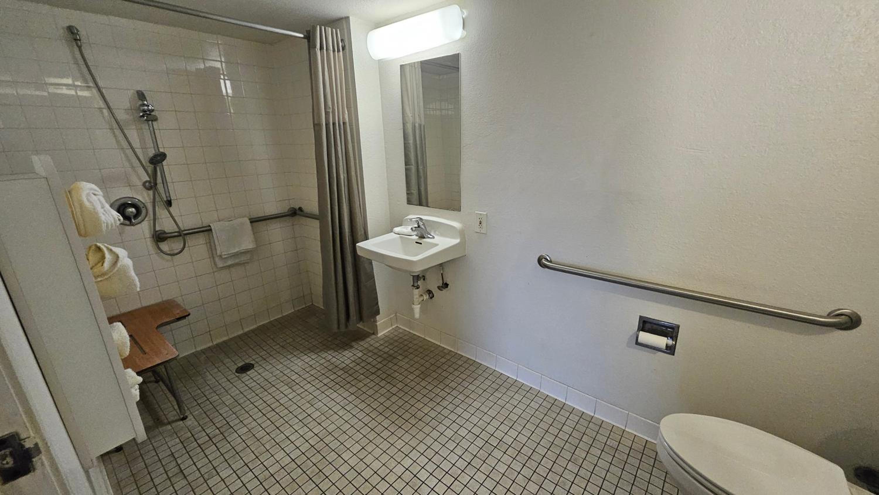 غرفة بسرير كينج لغير المدخنين، Motel6 Blythe, CA 9/10