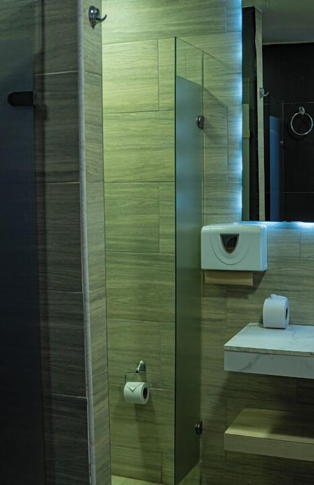 Hotel Boutique City Center 2 50/50