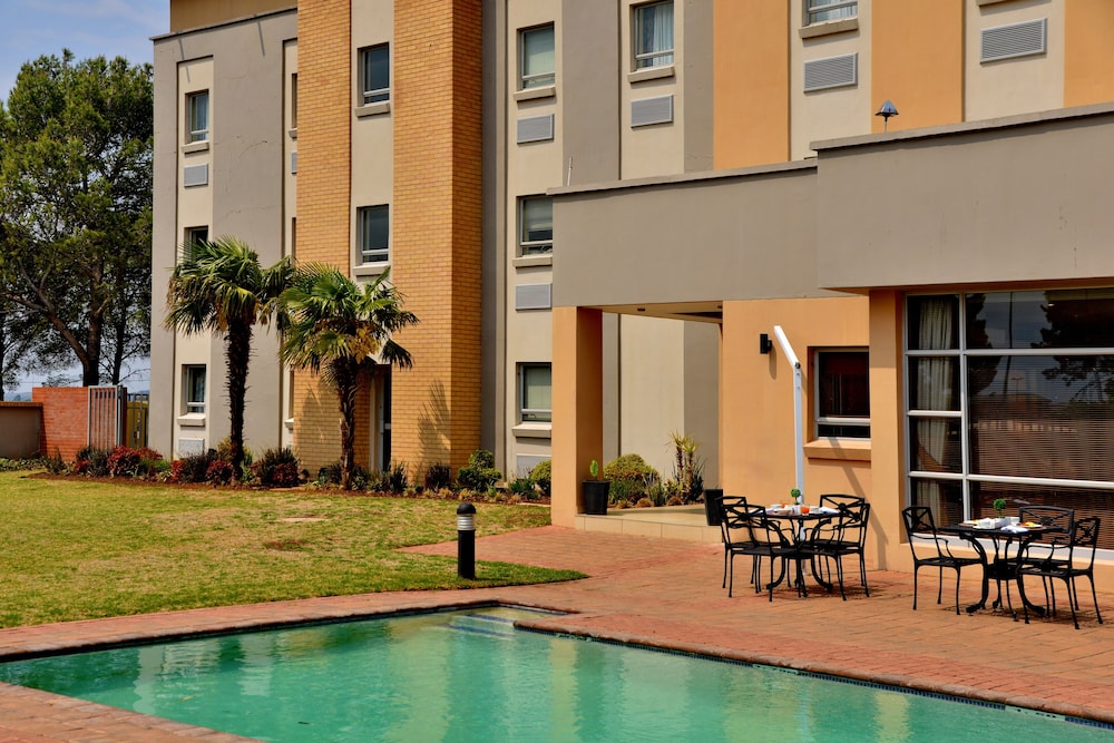 Road Lodge Bloemfontein Airport 9/36