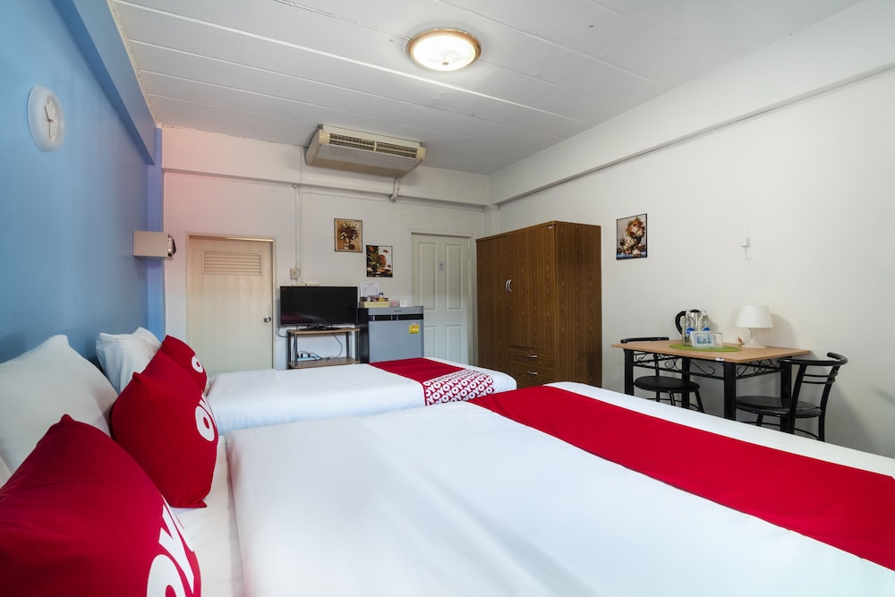 Aromdee Apartment 13/36