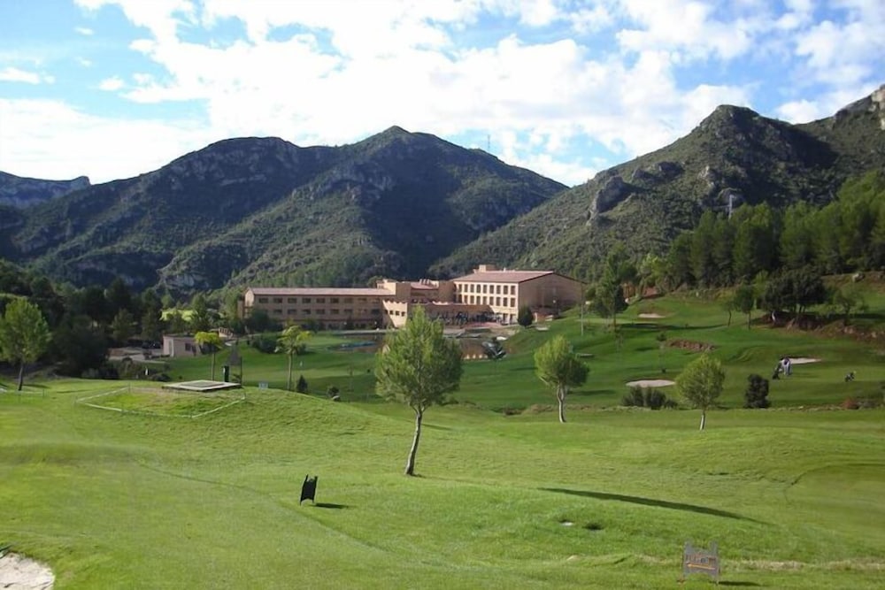 F&G La Figuerola Resort 43/50