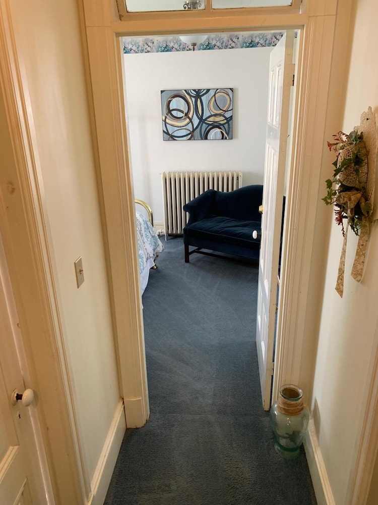 Susquehanna Manor Inn 6/42