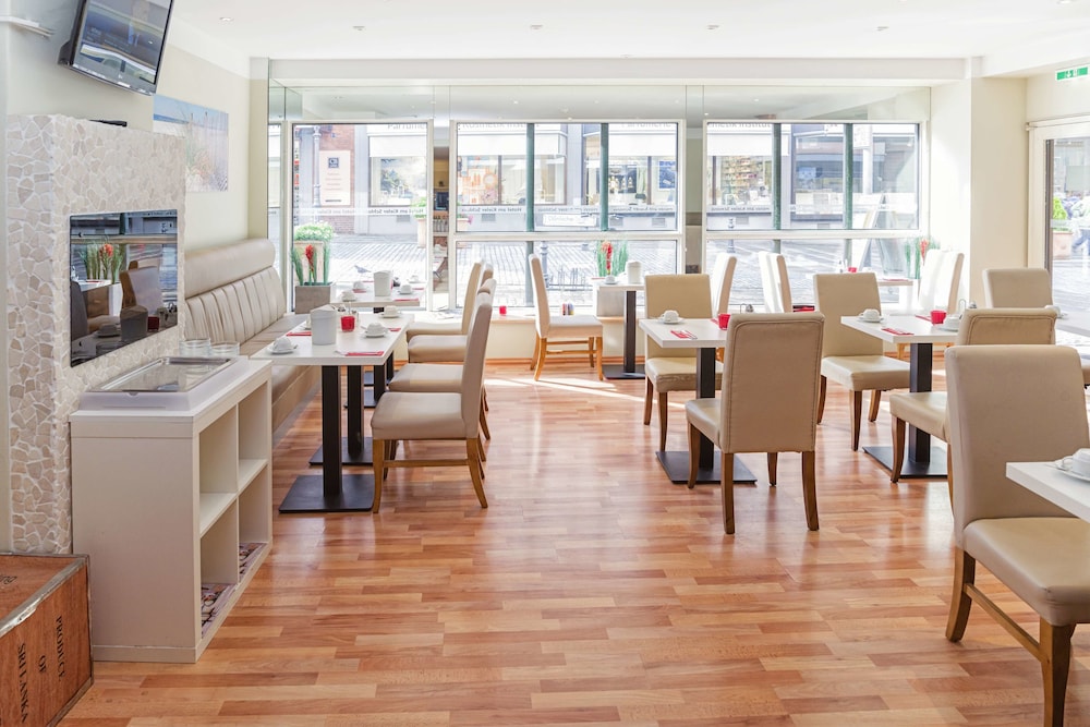 Hotel Am Kieler Schloss Kiel By Premiere Classe 19/33