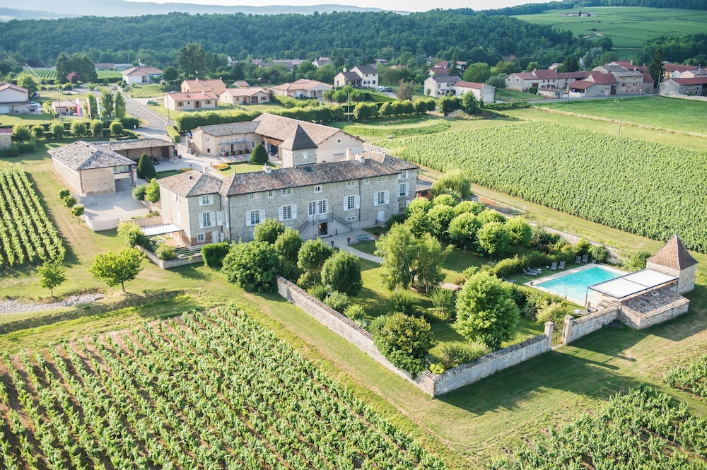 Le Chateau De Besseuil 51/58