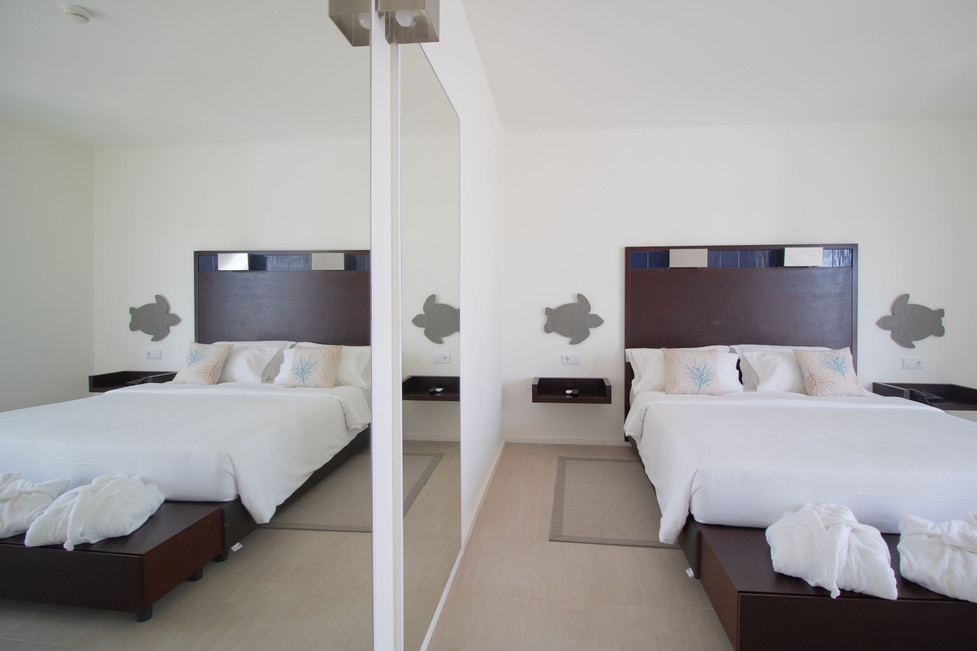 Master, Suite, 2 Double Beds، Dunas De Sal 2/7