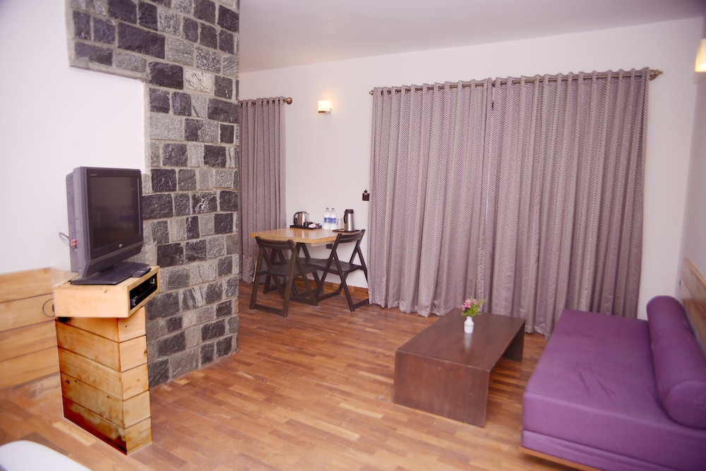Club Mahindra Danish Villa Ooty 15/31