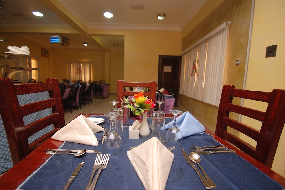 Ayalla Hotels Ltd 31/50
