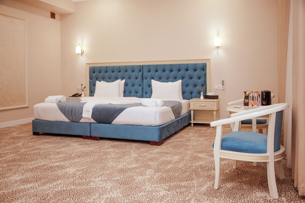al Madina Hotel Samarkand 12/43