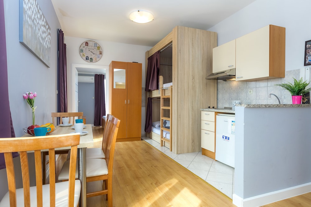 Apartments In City Center Ventus 25/49