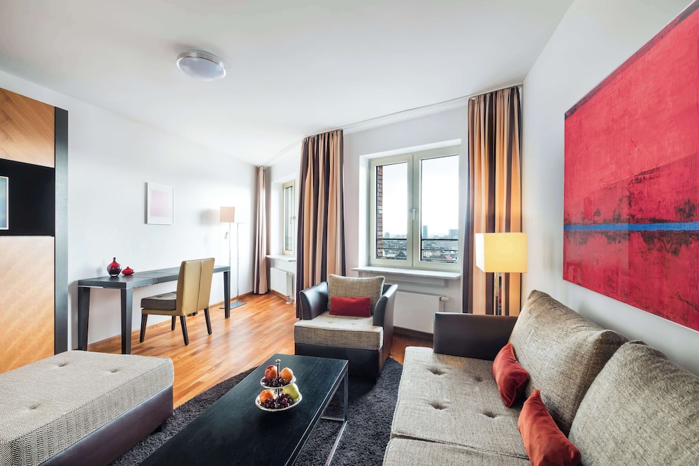 Lindner Hotel Frankfurt Main Plaza, Part of Jdv by Hyatt 17/67