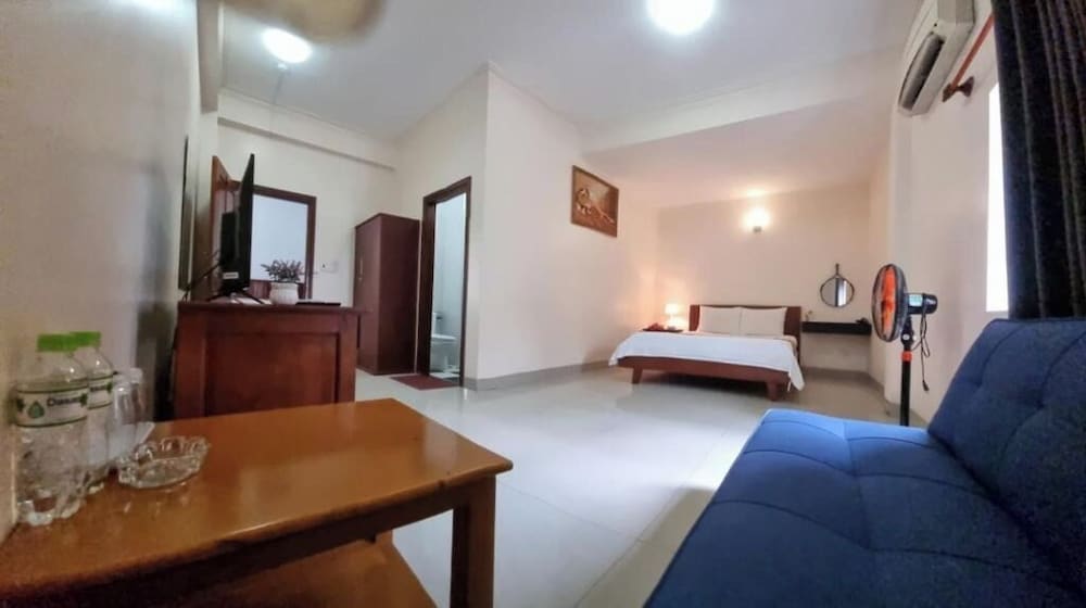 Ha Long Hotel 20/24
