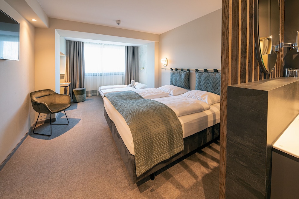 Parkhotel Schmid 19/63