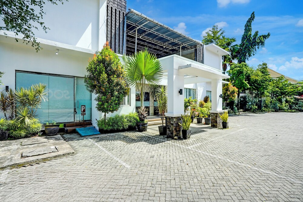 Townhouse Oak Padang near RTH Imam Bonjol formerly Bunda Hotel 48/60