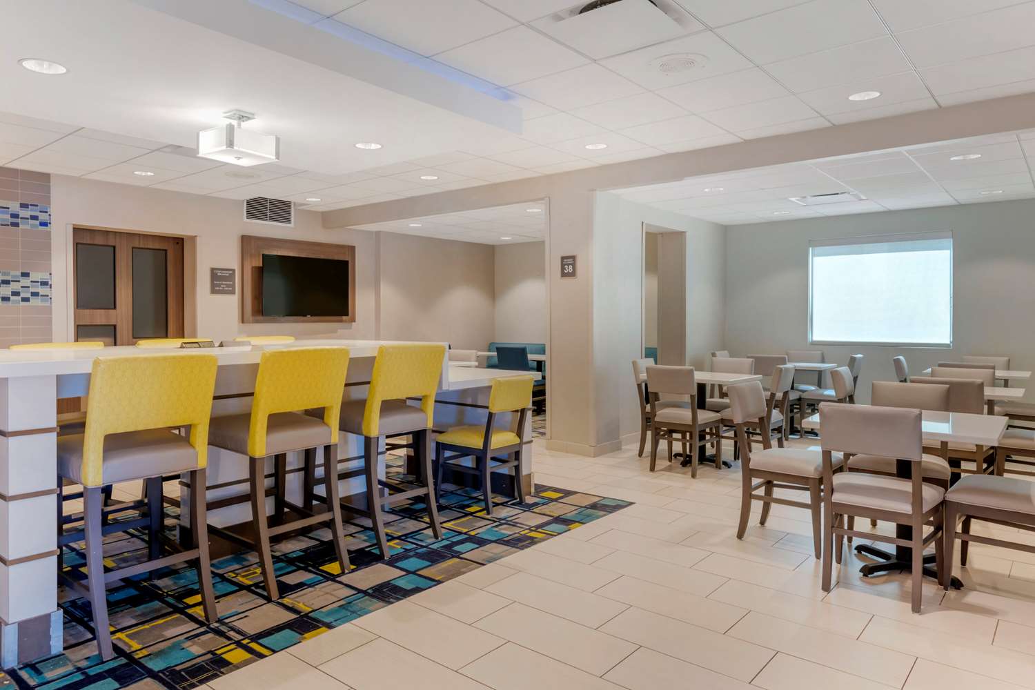 Comfort Inn & Suites Melbourne Viera 11/13
