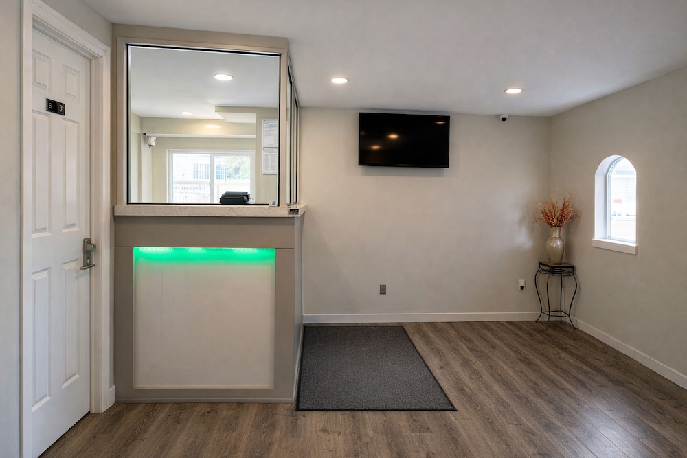 Antioch Quarters Inn and Suites 11/54