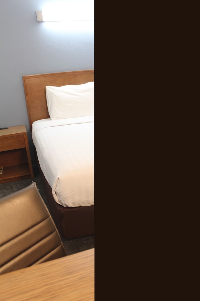 Good Nite Inn Camarillo 28/40