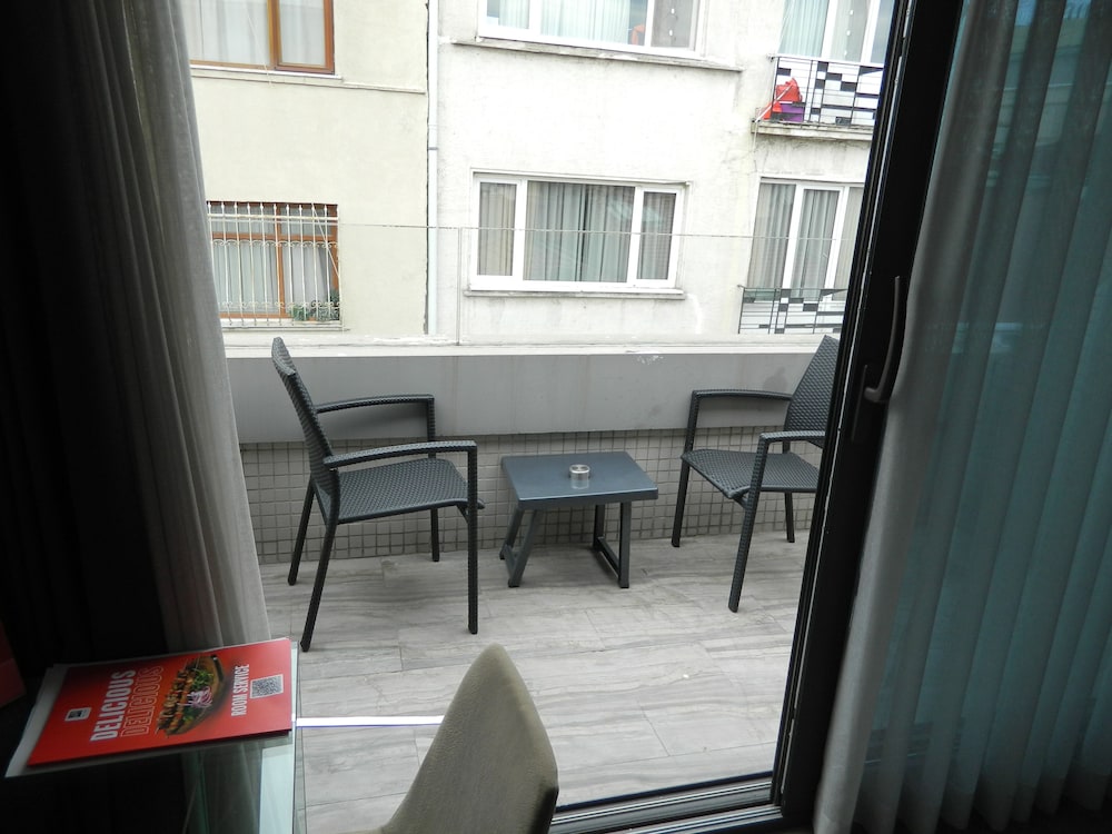 Inncity Hotel Nisantasi 39/50