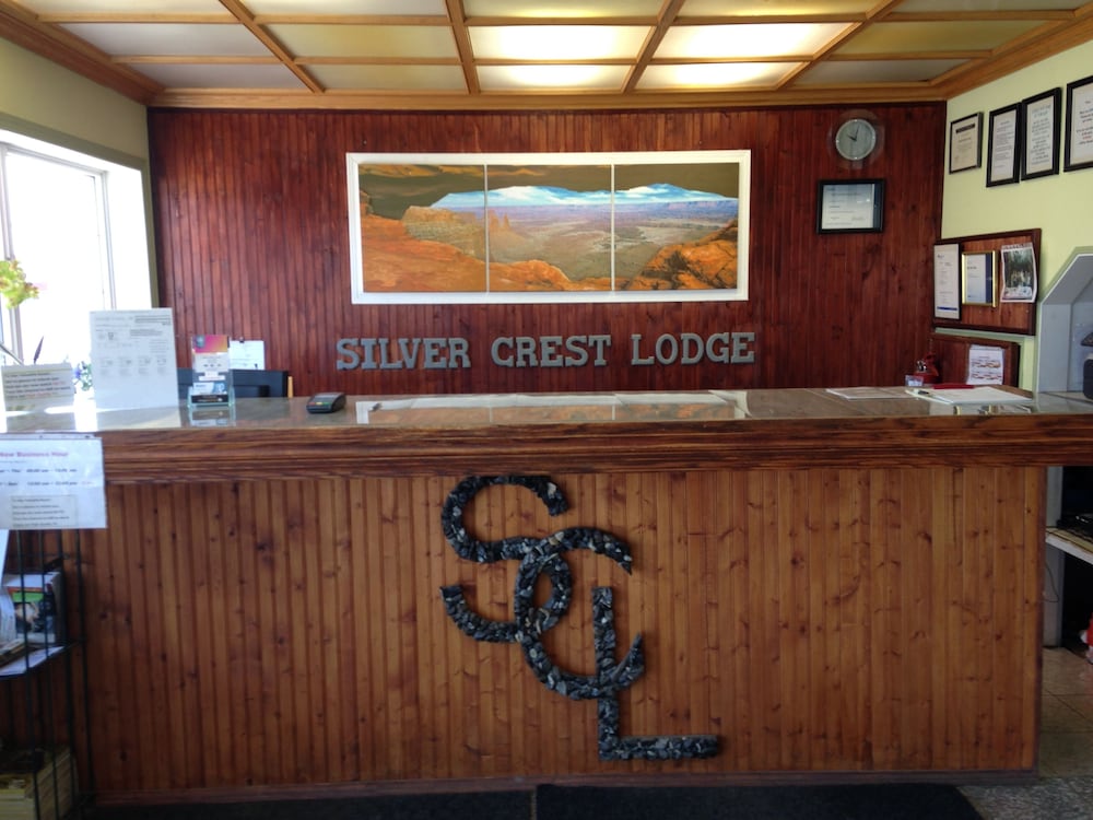 Silver Crest Lodge 31/38