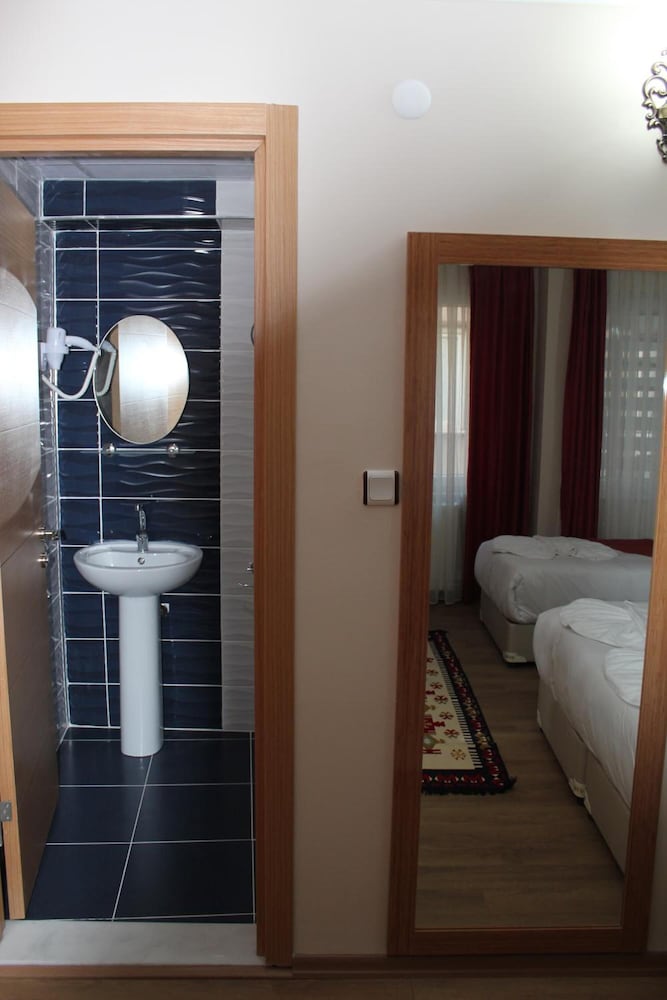 Reydel Hotel 25/72