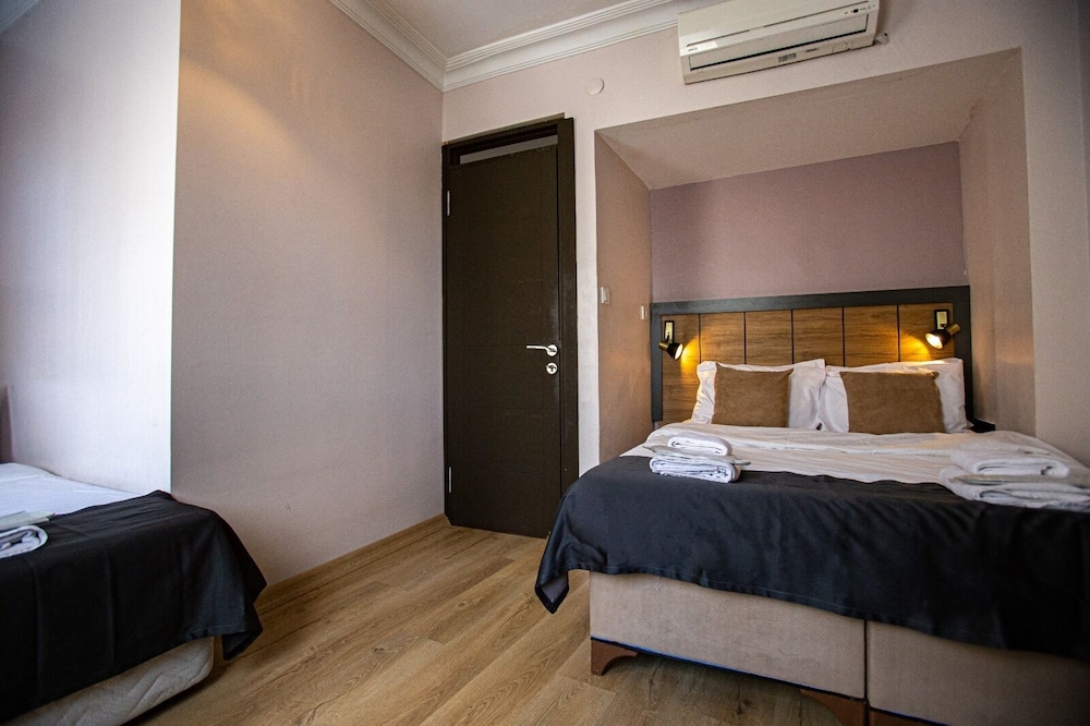 COMFORT HOTEL TAKSIM 16/49