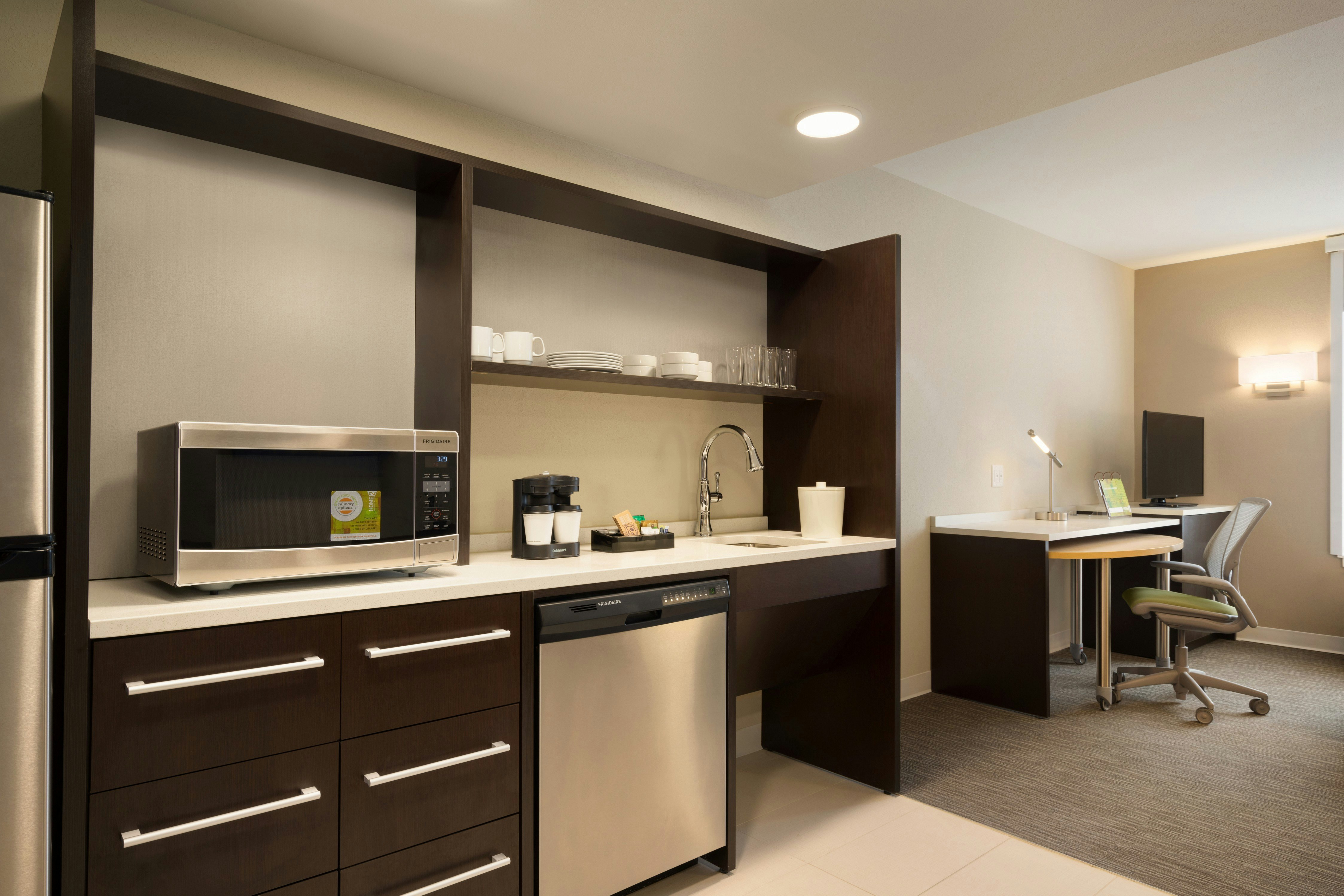 Home2 Suites By Hilton Leavenworth-Downtown 48/48