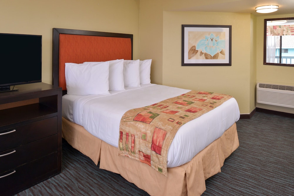Bay View Inn 25/53