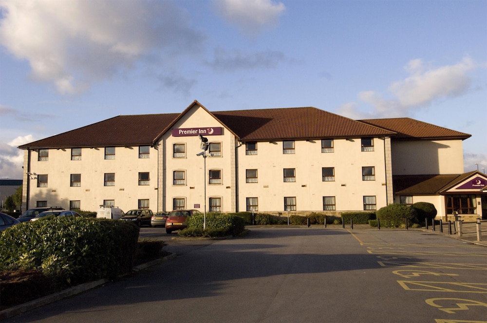Premier Inn Haydock Park/M6 J23 Hotel 5/40