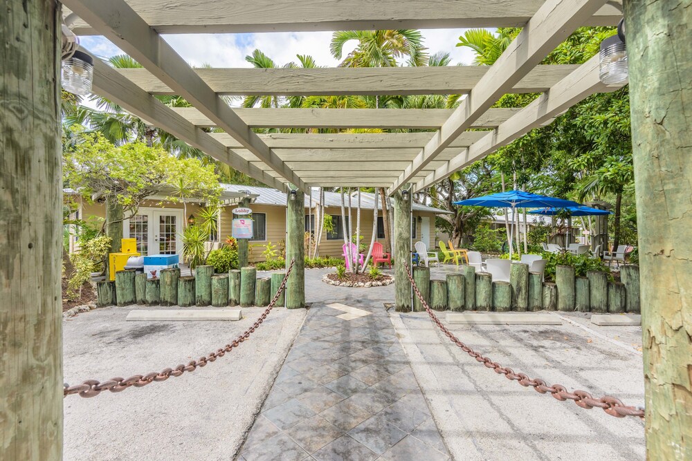 Coconut Mallory Resort And Marina By Kees Vacations 75/77