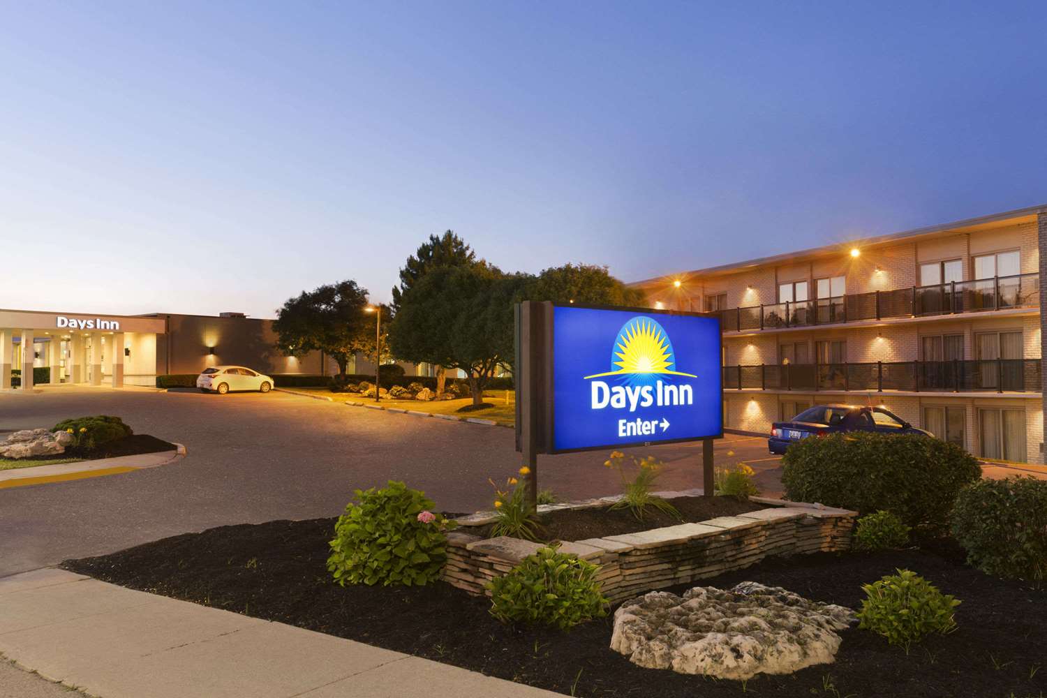 Days Inn By Wyndham London 5/15
