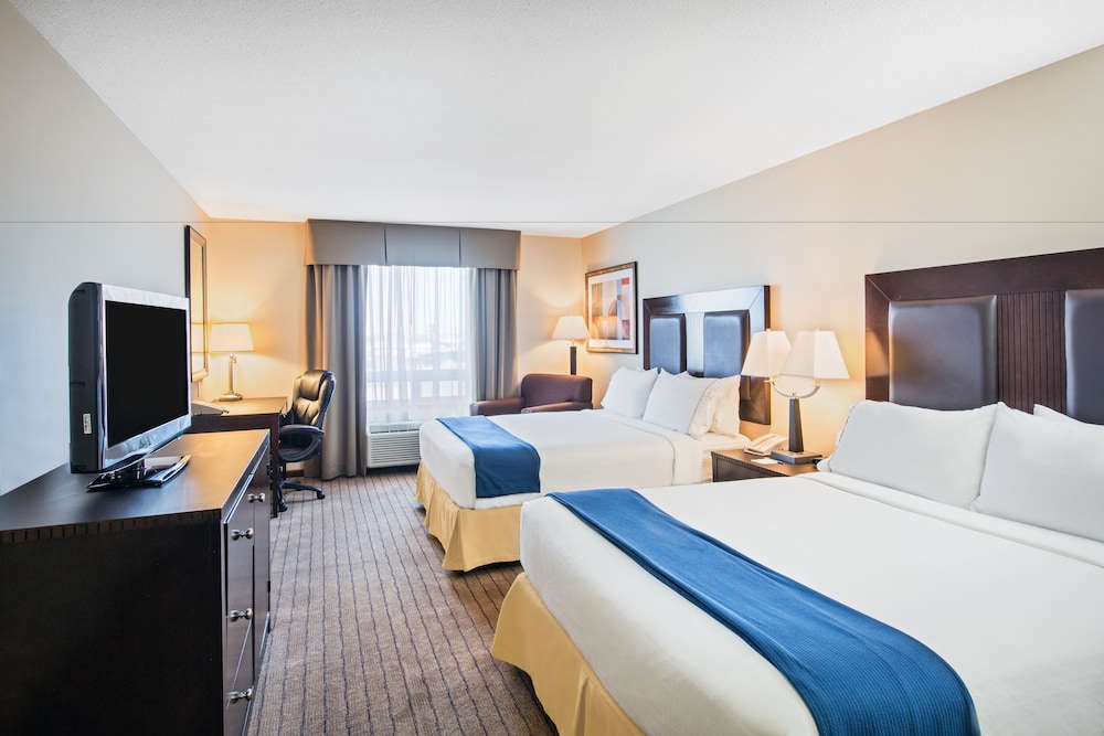 Ramada by Wyndham Prince Albert 17/52