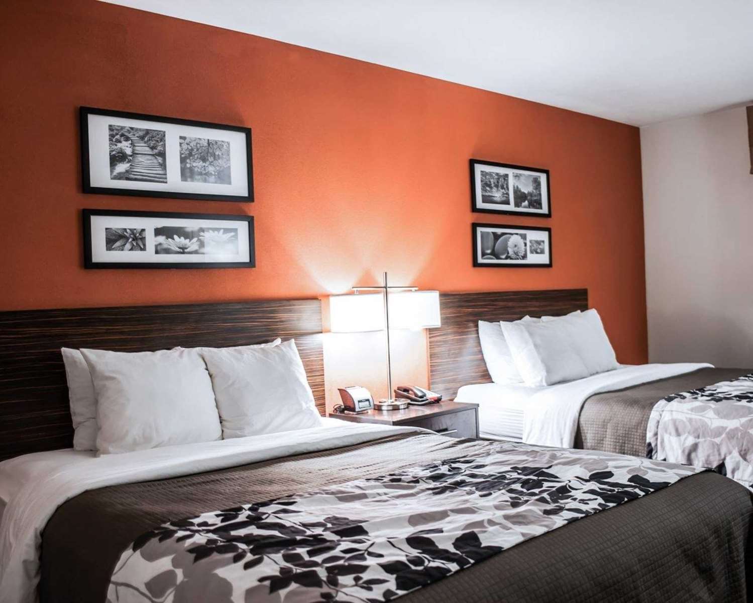 Sleep Inn Suites Fort Campbell 4/16