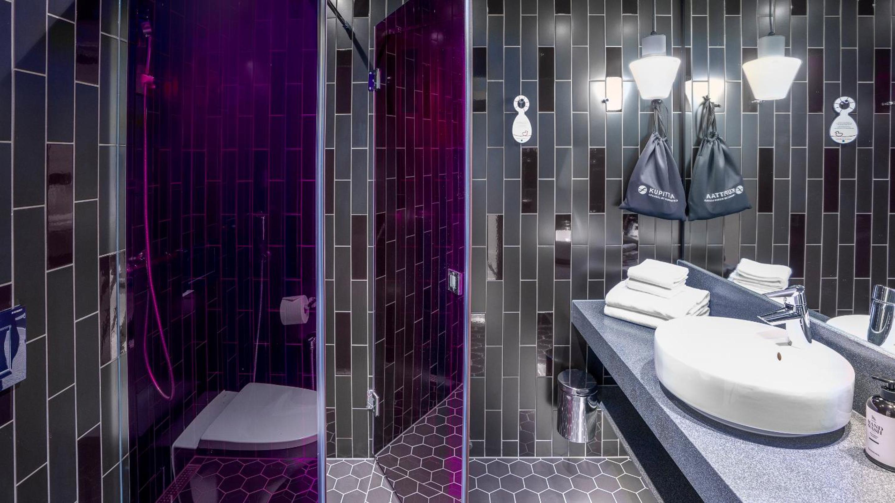 غرفة قياسية بسرير كينج مع أريكة، Original Sokos Hotel Kupittaa 8/10