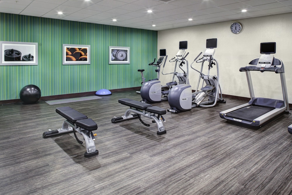 Holiday Inn Express Suites Coldwater 25/50