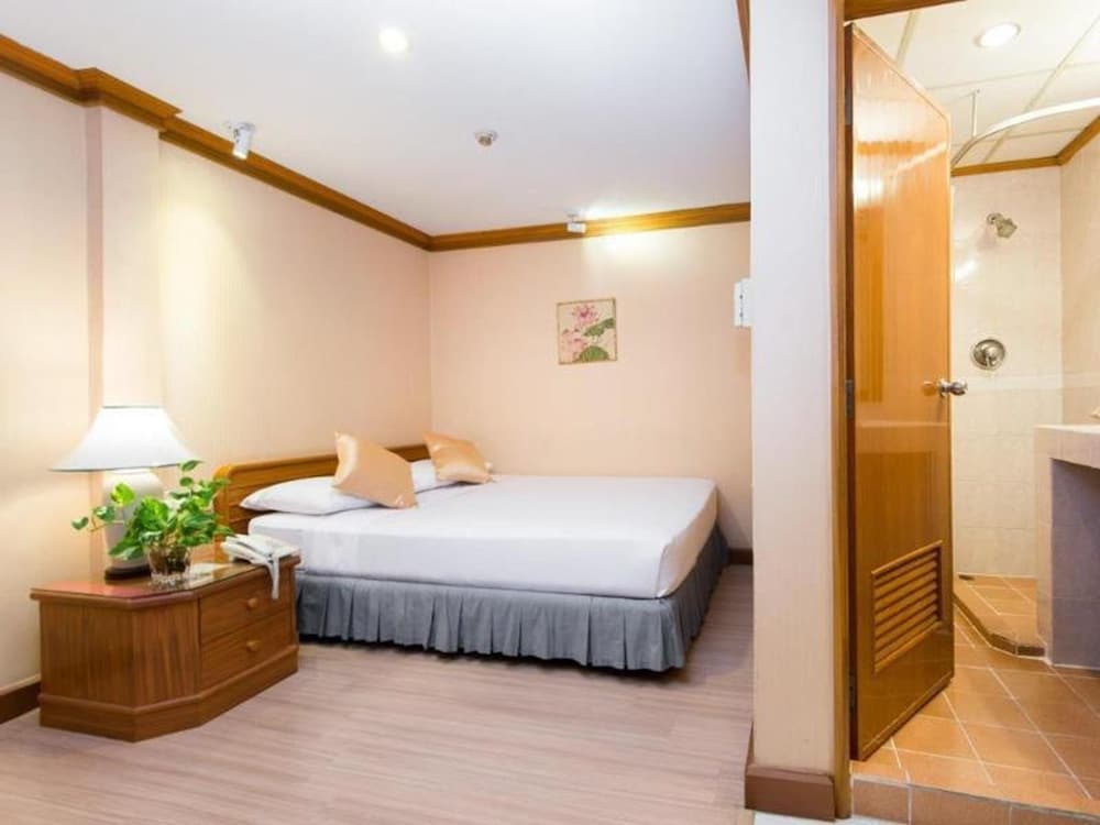 Wall Street Inn 24/39