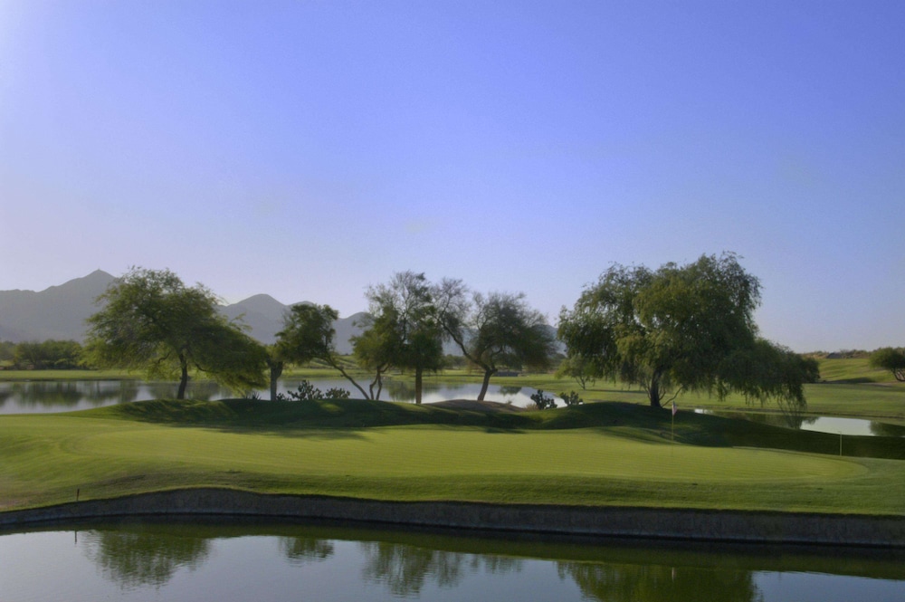 Fairmont Scottsdale Princess 82/85