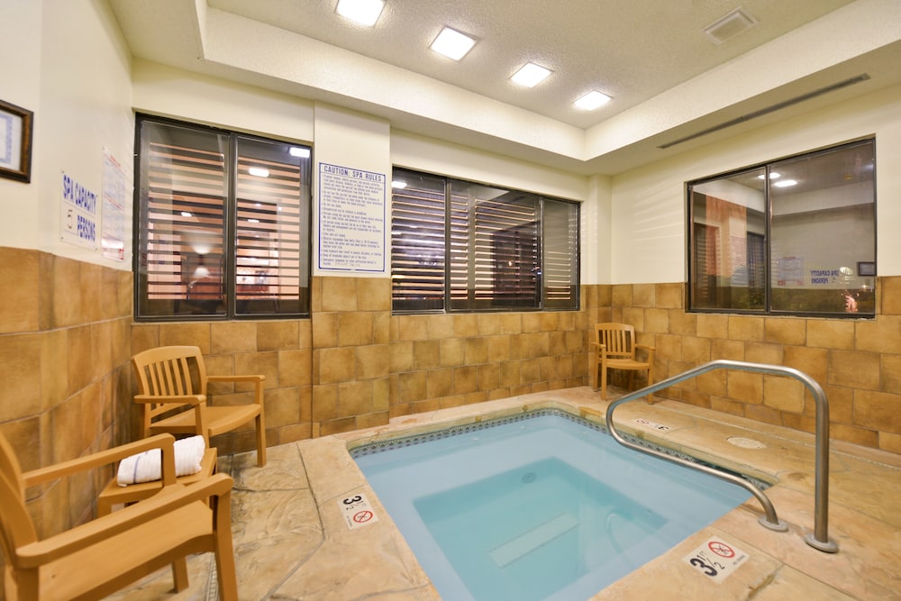 Best Western Plus Inn Of Santa Fe 5/38