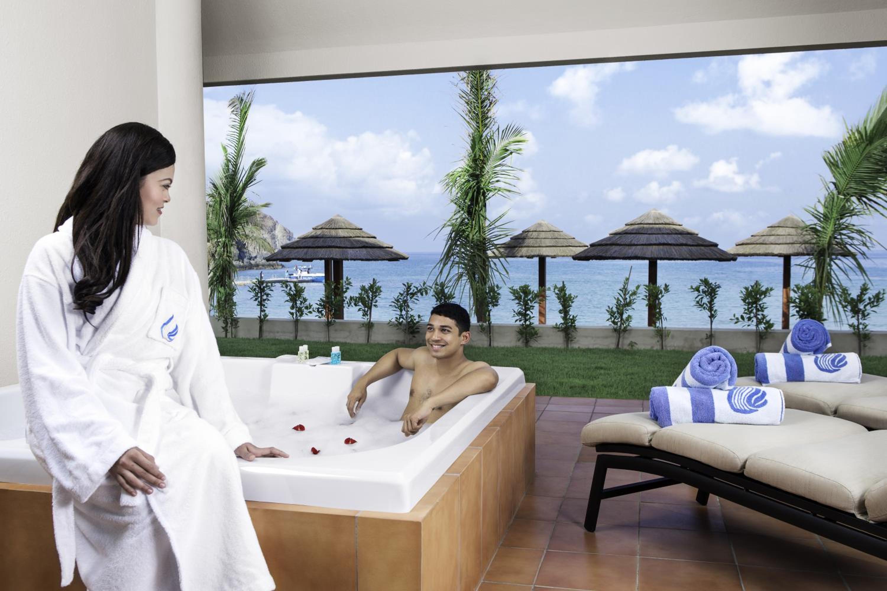Oceanic Khorfakkan Resort And Spa