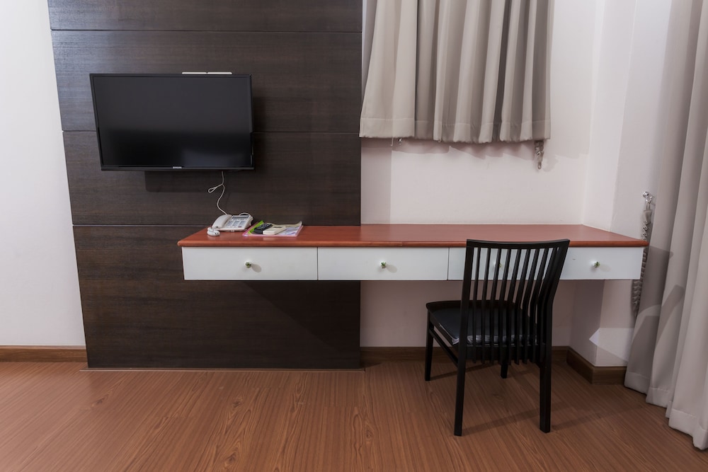PIMANN INN HOTEL 39/47