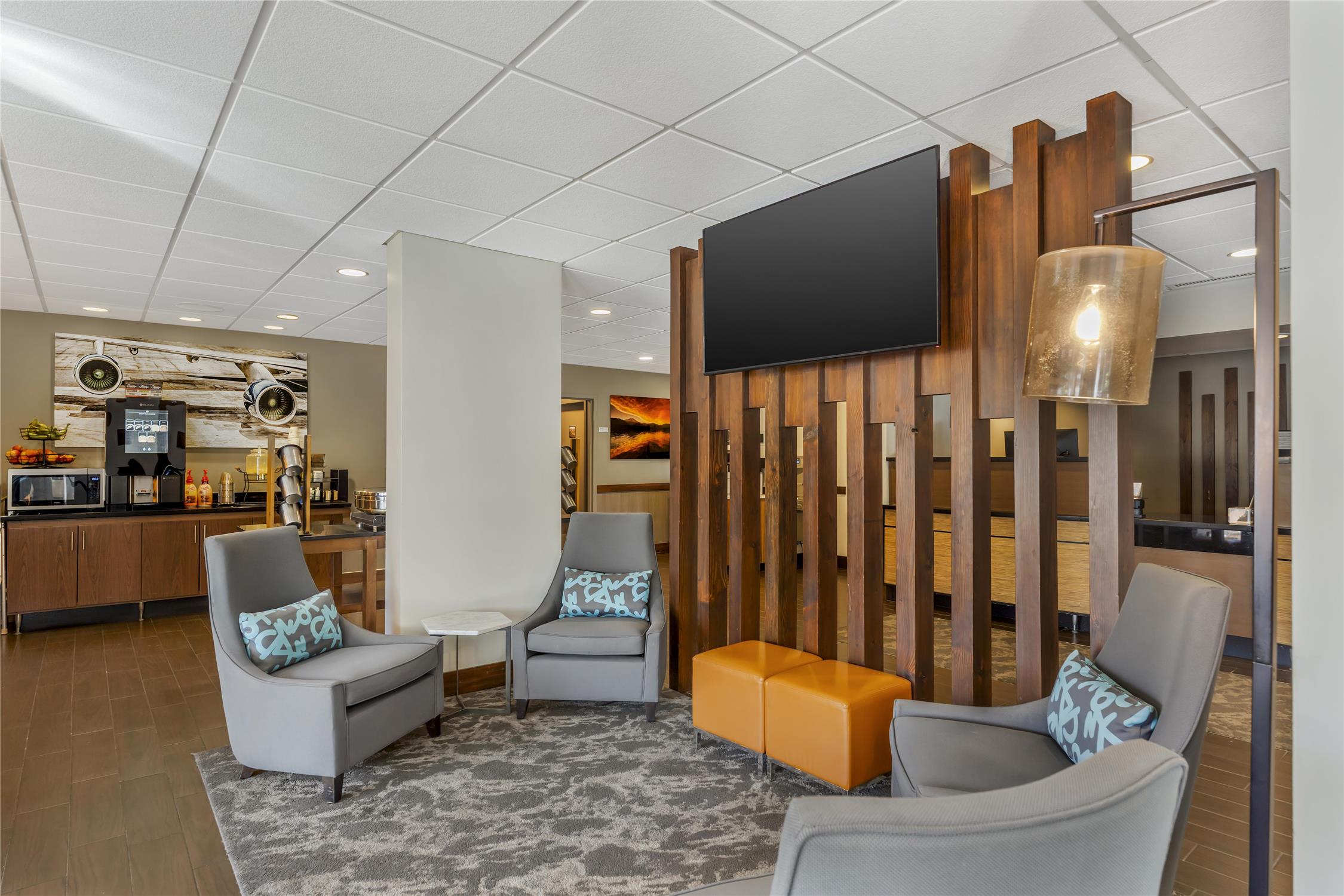 Best Western Plus Bellingham 18/40