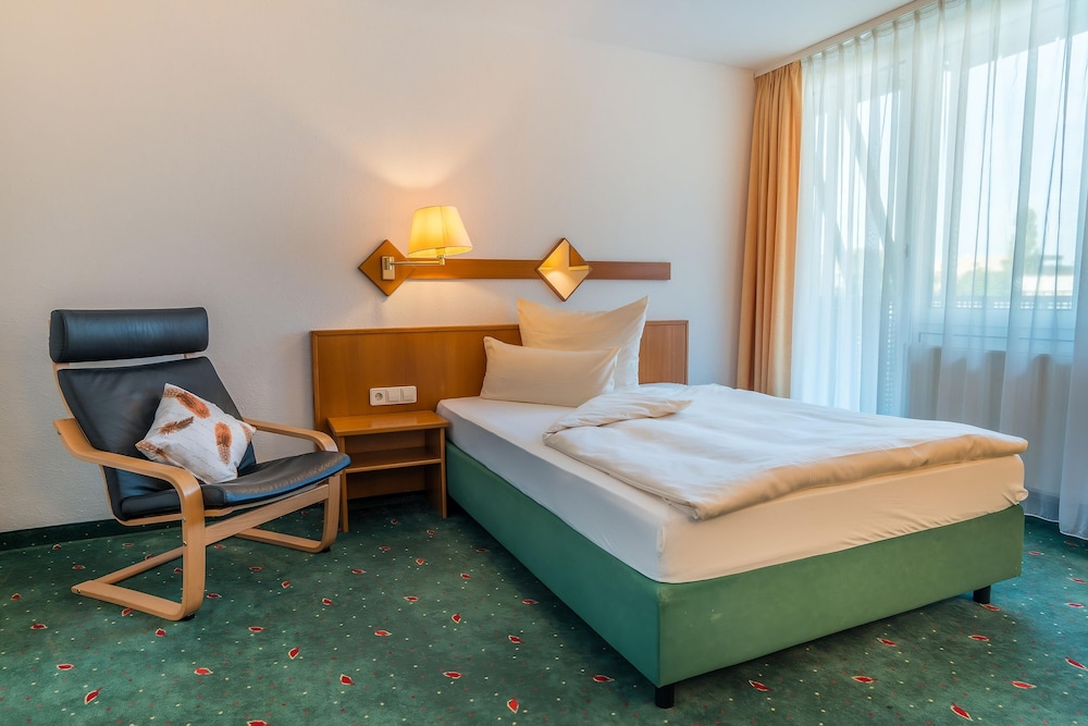 Residenzhotel Stuttgart Airport, Sure Hotel Collection by BW 25/61