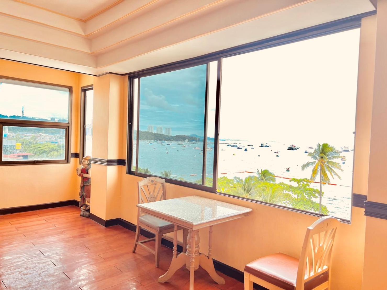 AA Hotel Pattaya 22/42