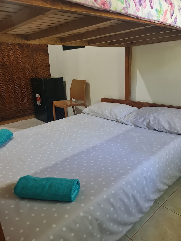 Lala Panzi Bed And Breakfast 14/64