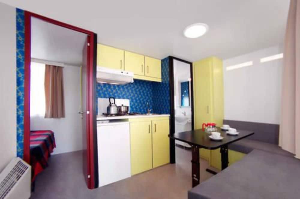 Camping Serenella 6/50